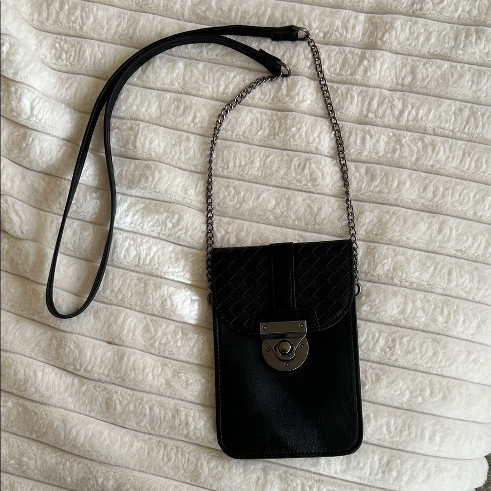 Black Crossbody Bag with Chain Strap